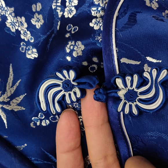 traditional Chinese dress 2 piece size small - Picture 7 of 8